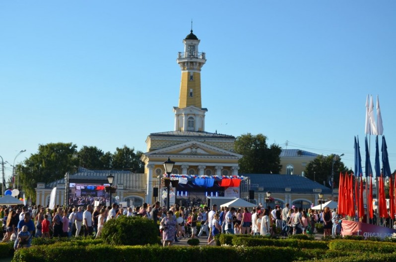 В Костроме тысячи горожан и гостей отметили День города